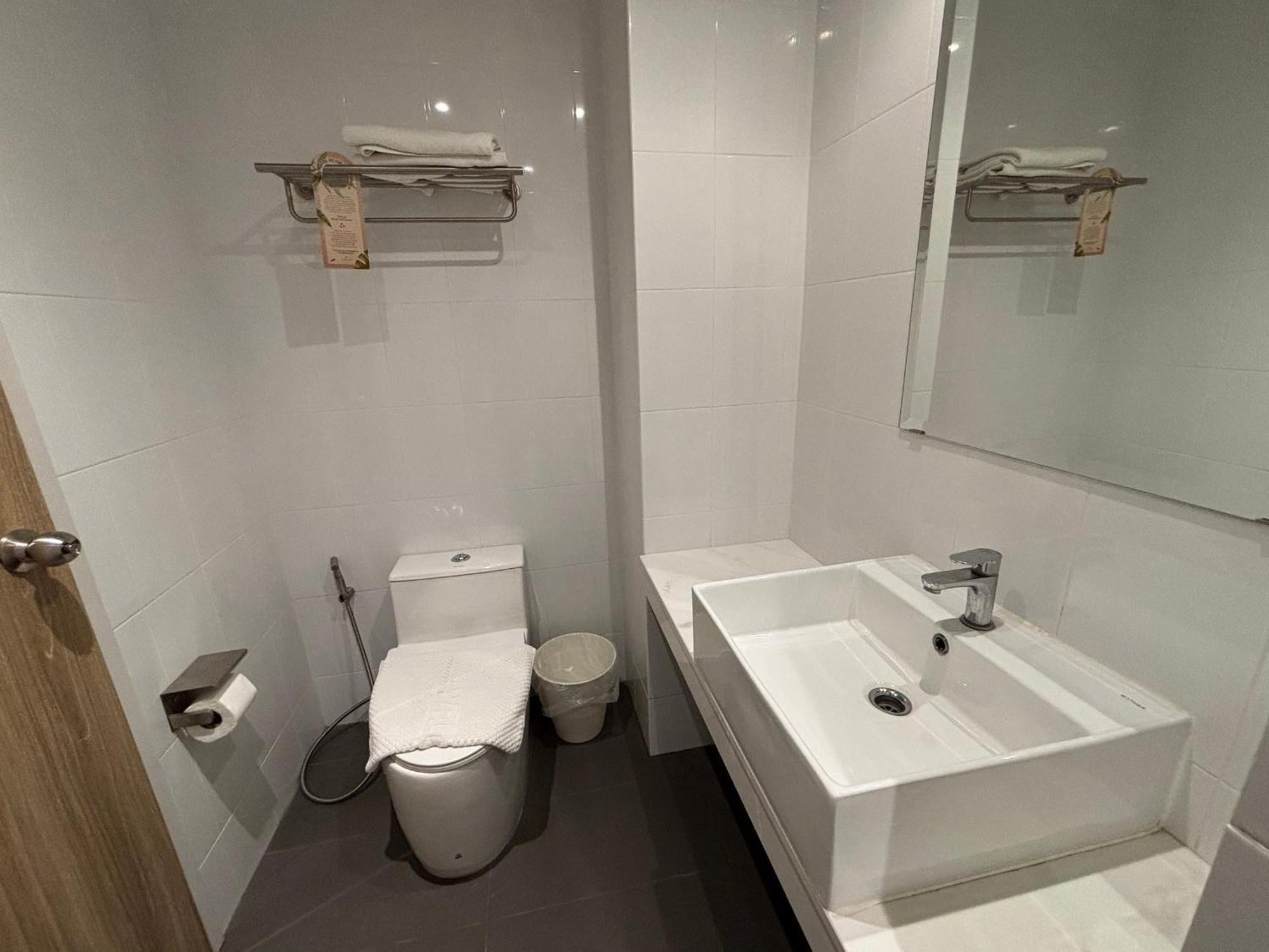 Hotel De Botan Bangna Bangkok Zewnętrze zdjęcie